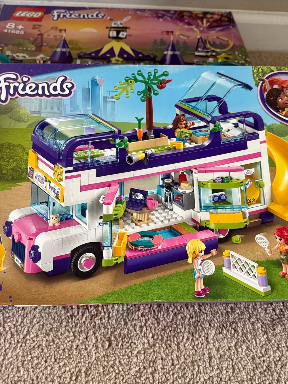 FRIENDS Pink, Purple & White Campervan Adventure Playset, #41395